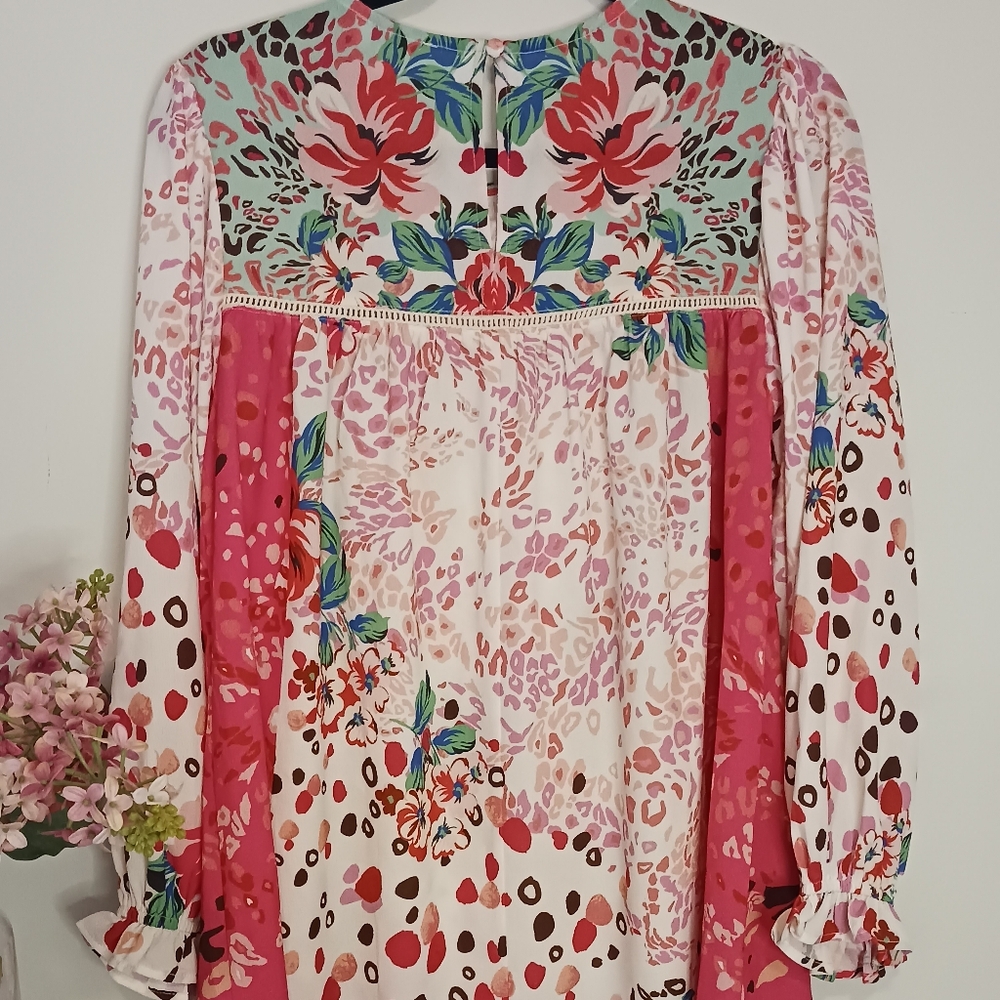 Umgee Womens Dress Beautiful Floral Print   Fits Small Pink Undertones S Cottage